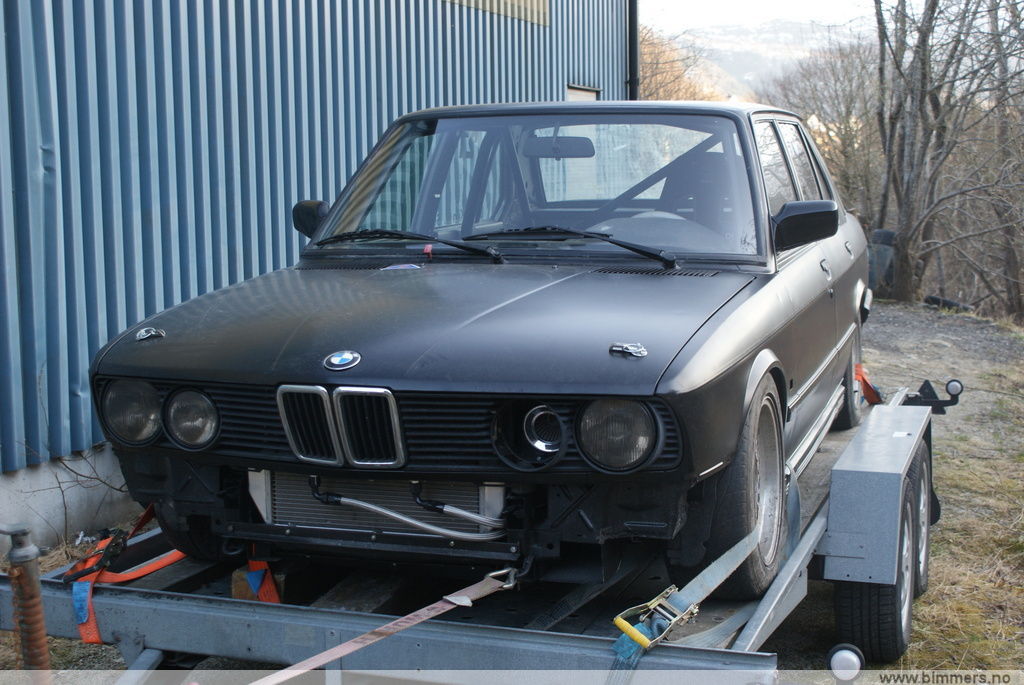 04ssucmpva563r6iy081.jpg