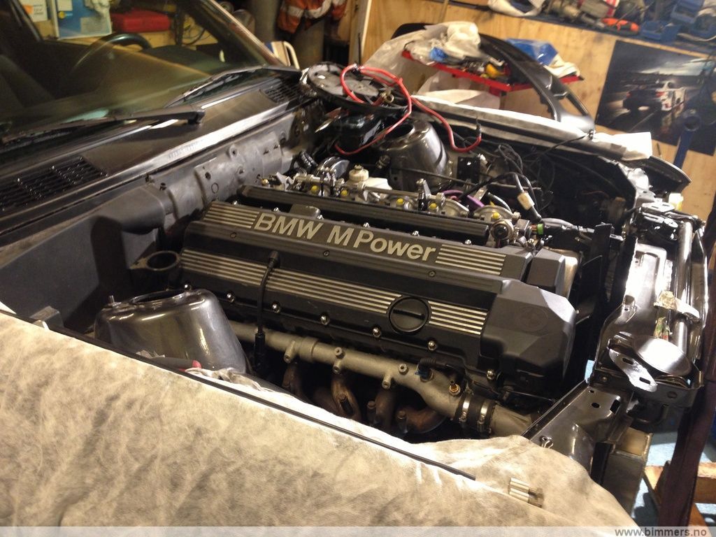 04um152hz2o9142758rg.jpg