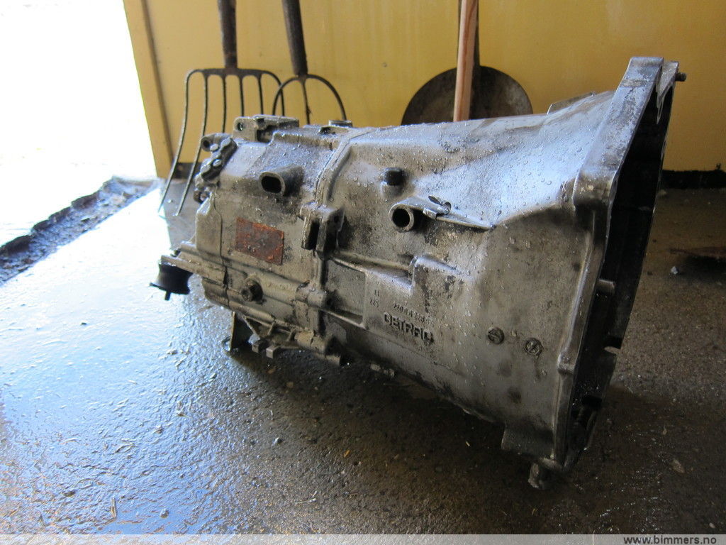 052m5qpl2vvvpmp30lv5.jpg