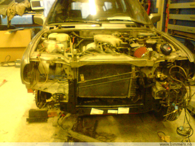 0j399vwy9jyrh12ths87.jpg