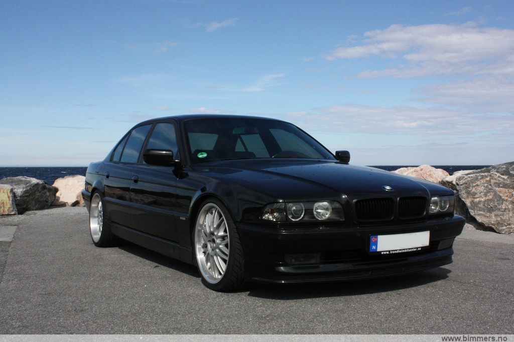 BMW E38 Club - Фотоподборочка №10 на 28.09.2011 (Глазам на радость) (130 фото)