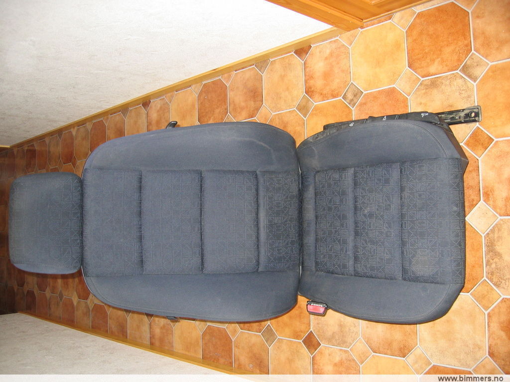 11zv8s5g3zmbu6isg2fx.jpg
