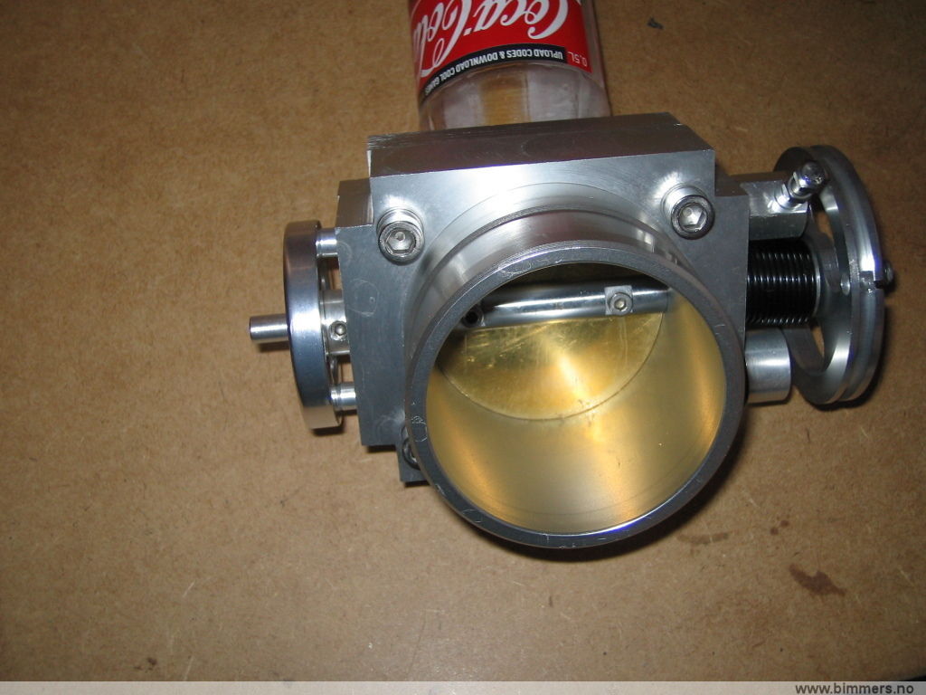 19nu990un27co2dkc9mk.jpg