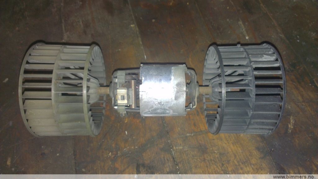1b0152m2v9gwpc9uchua.jpg