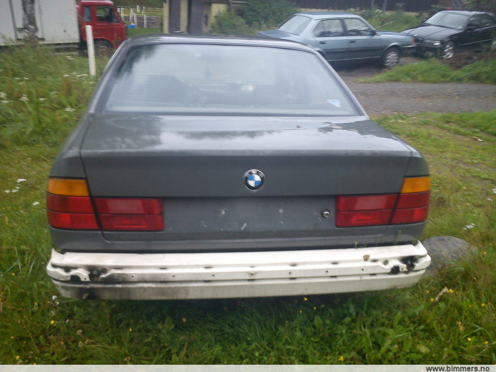 1lip4tcuy223sqy90k94.jpg
