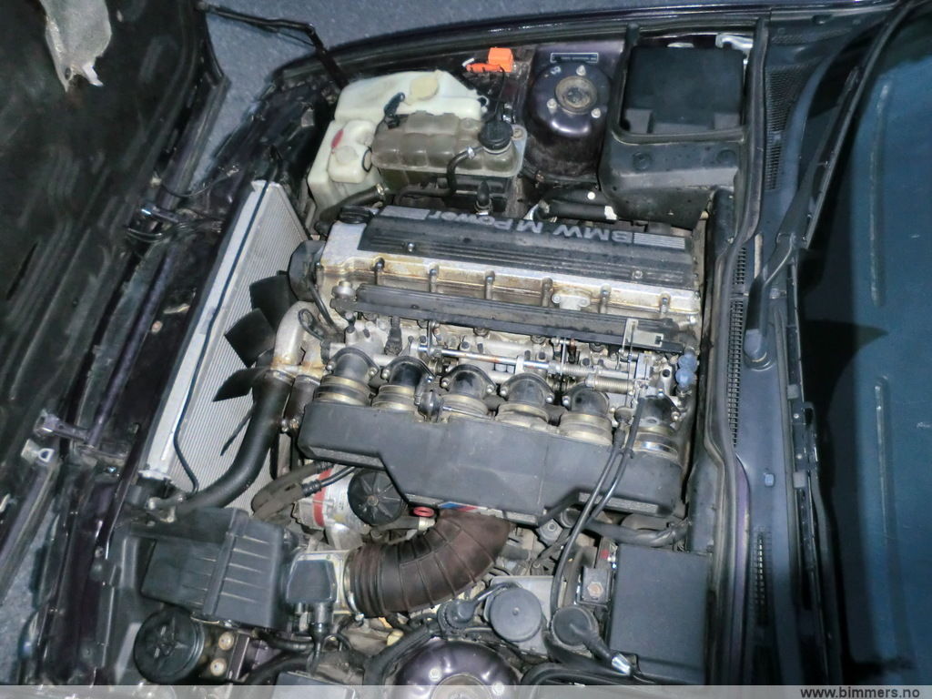 24x97s20hp6m178lybz9.jpg