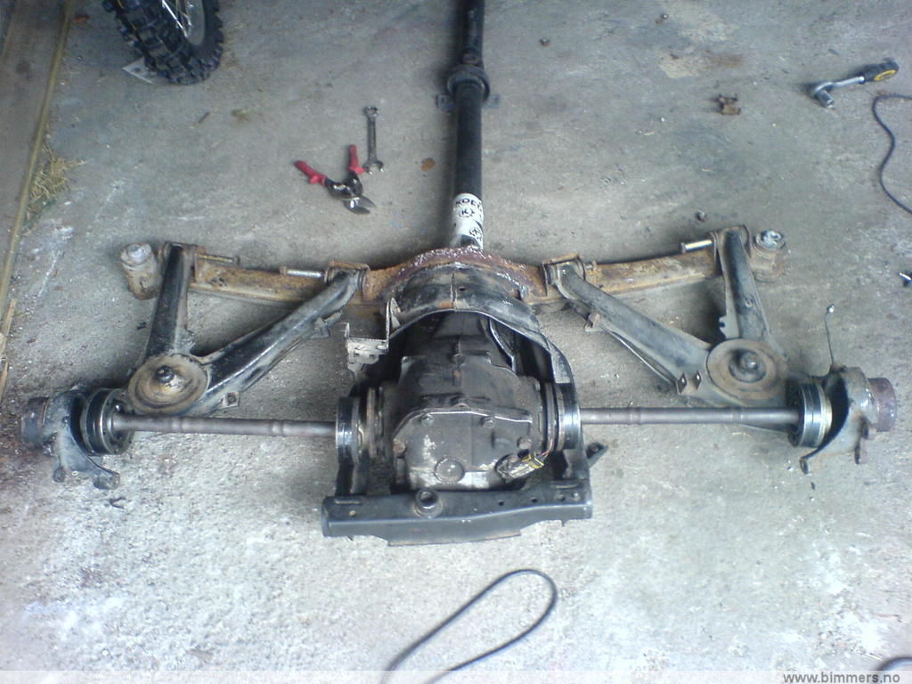 2qpt70m741hu9udspe2t.jpg