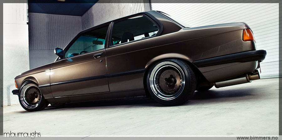 2swmtt52i8df237dcbuo.jpg