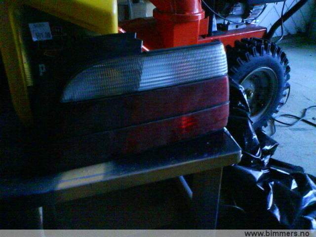 364thjk9s2270asoifbq.jpg