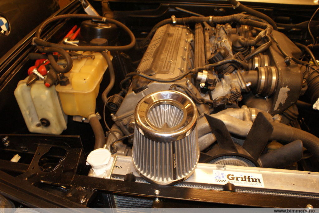 3iun2mpj359dddn77rxx.jpg