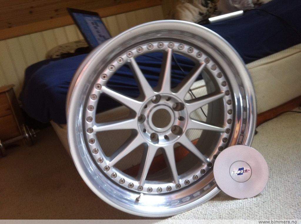 77wckyecar9ab7b5d00c.jpg