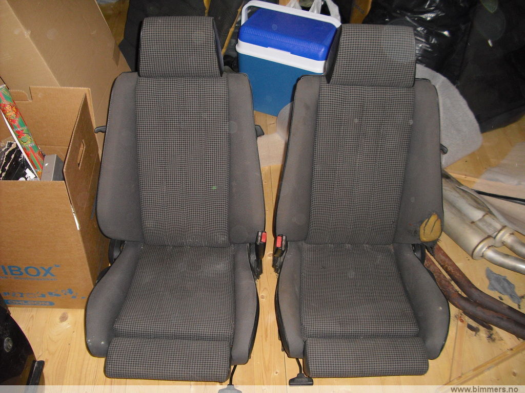 7qck7jn4xf878mdfglls.jpg