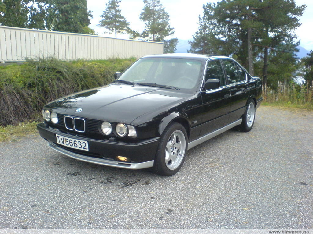 86617tc98id35ht0kw73.jpg