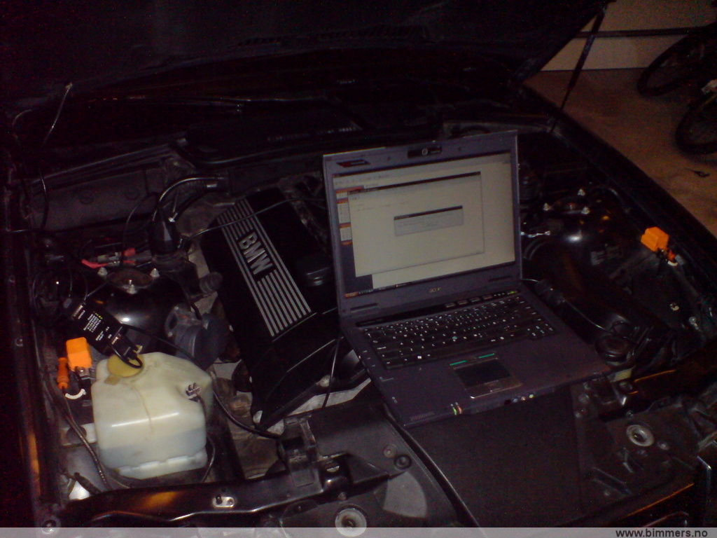 89t7hp7kur6oo9djx8ht.jpg