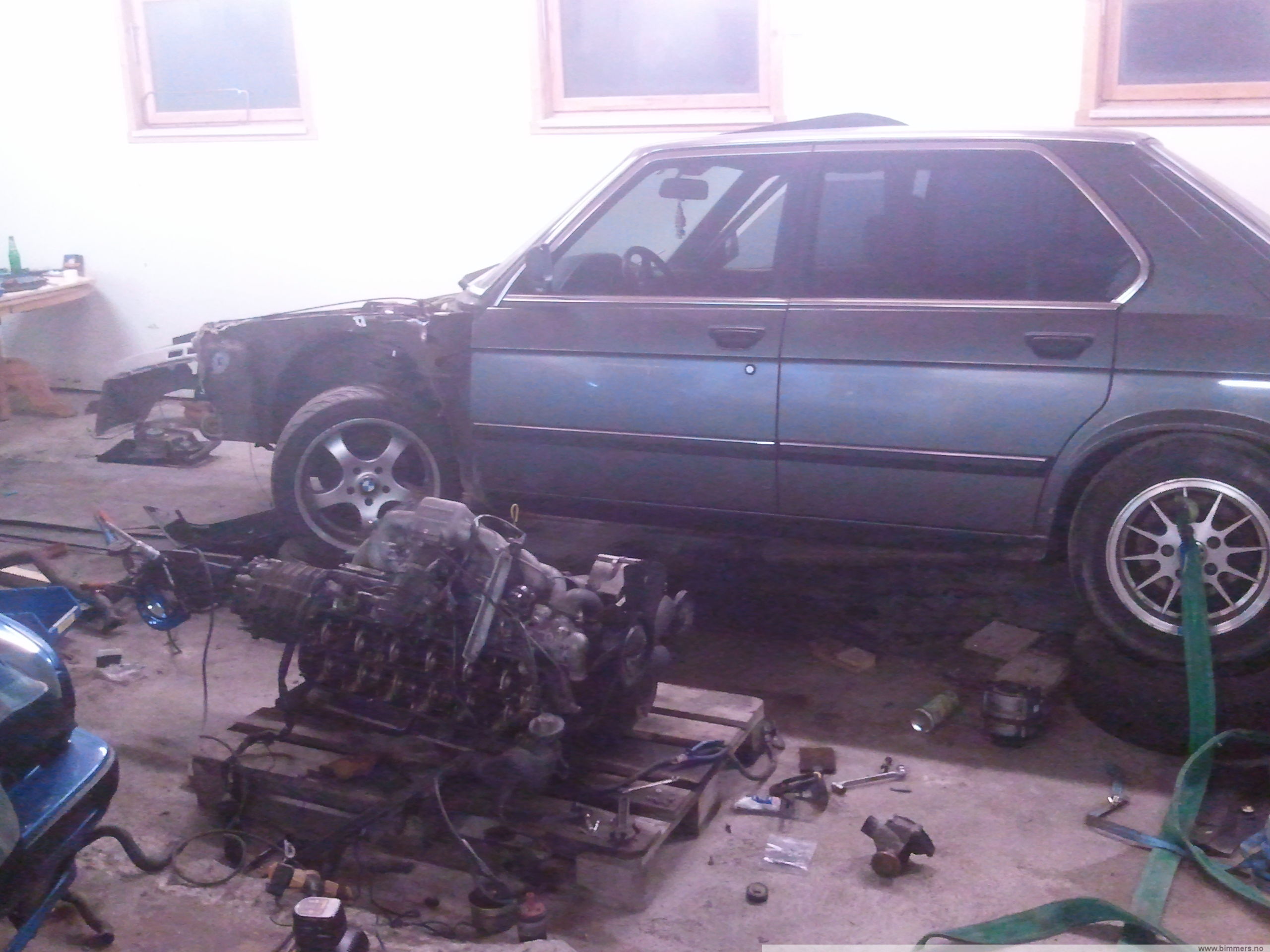 89ymxu7959vmd8vw19q0.jpg