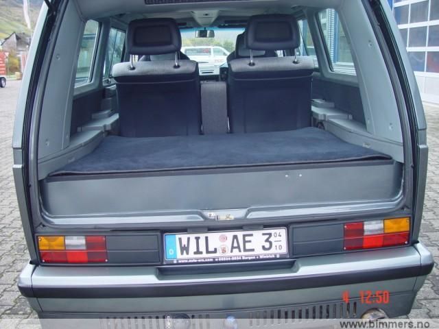 8z0az55vcr20nussqgbh.jpg