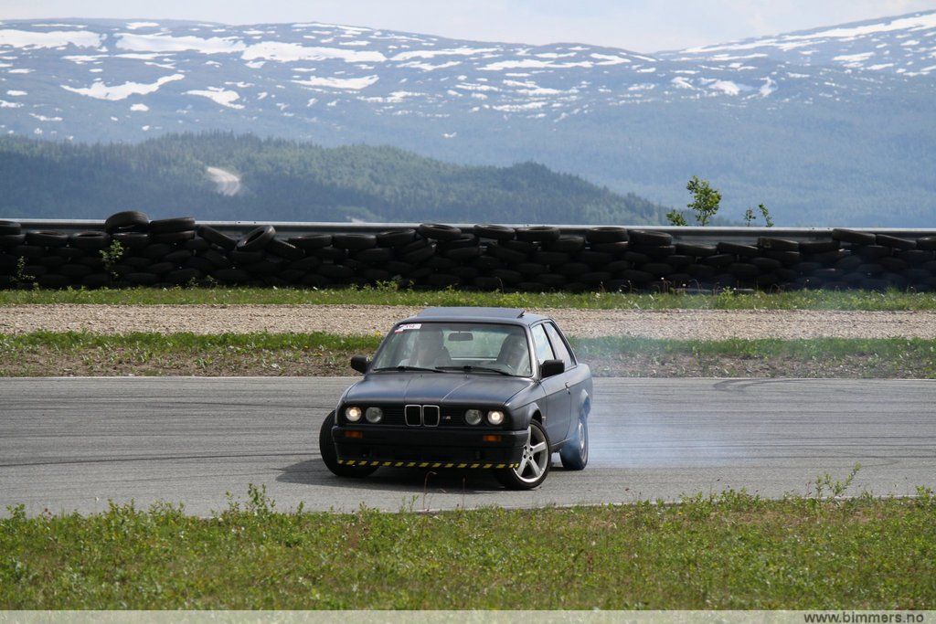 912douj2up97pdomrv0v.jpg