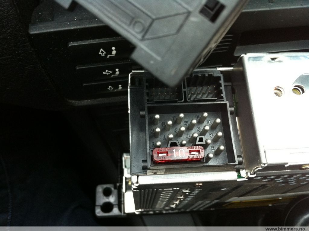 9x55ifx4dg6f735uc0yl.jpg