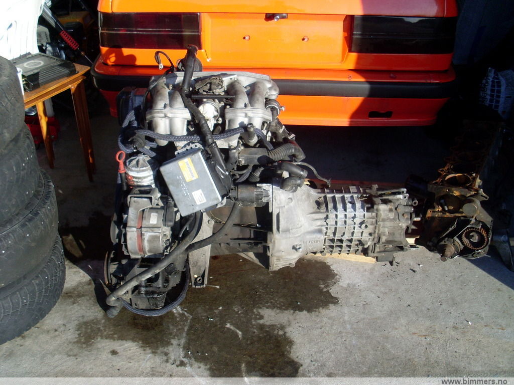 acbkv80eb11tynppj7as.jpg