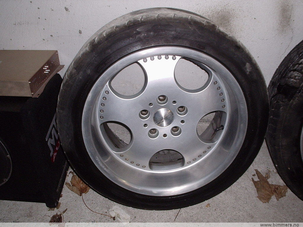 d31kuhu87o5n0wh2e7de.jpg