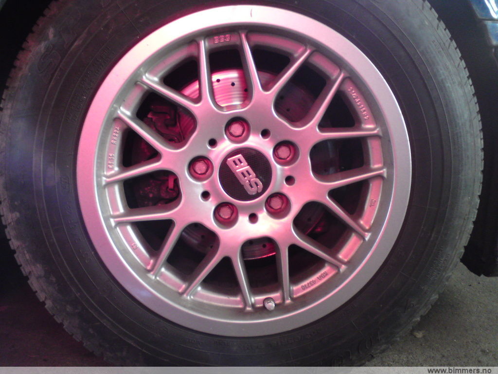 dks8axr3xm3tvjang7uq.jpg