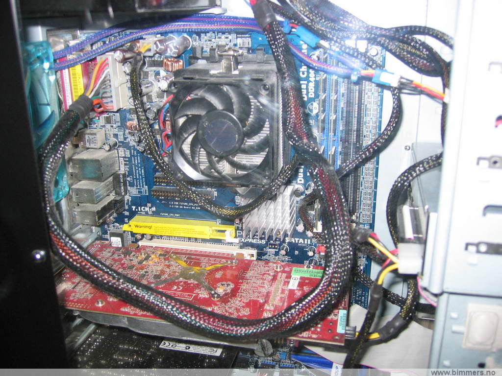 ei77v2afoeotst84h0rm.jpg