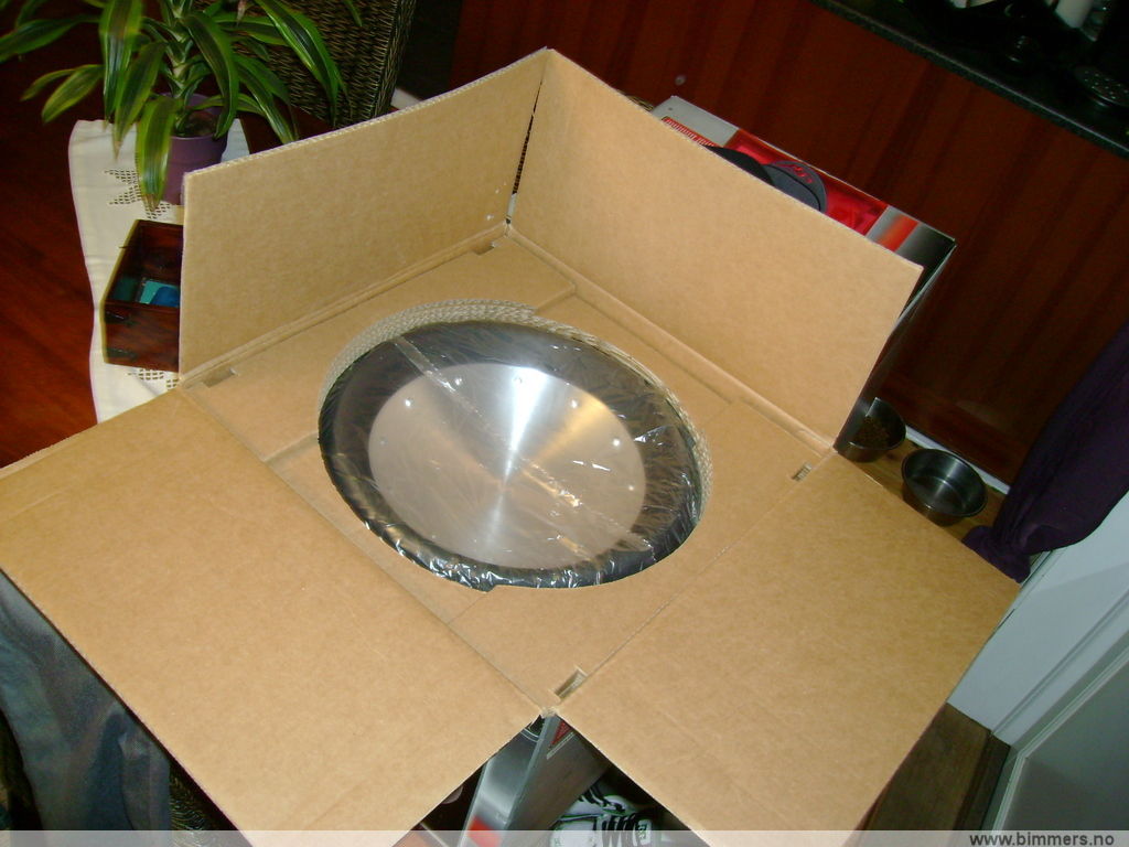 fj6f9787pw0nsv5t63j1.jpg