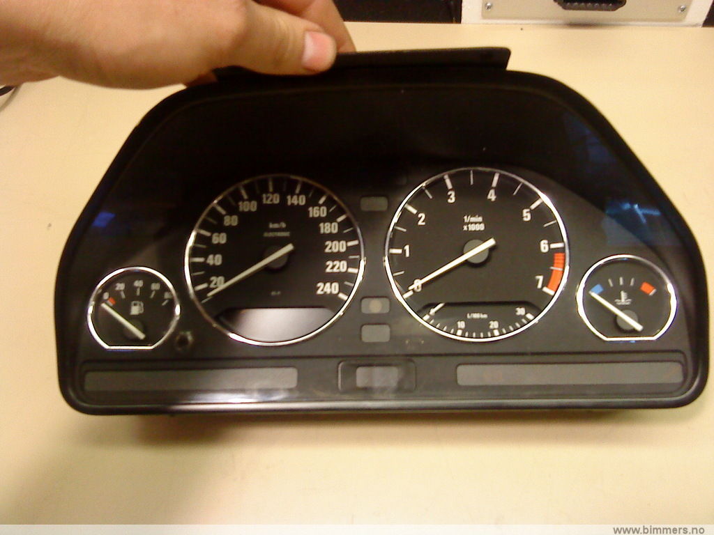 fmbr482tzd2slwrjkjox.jpg