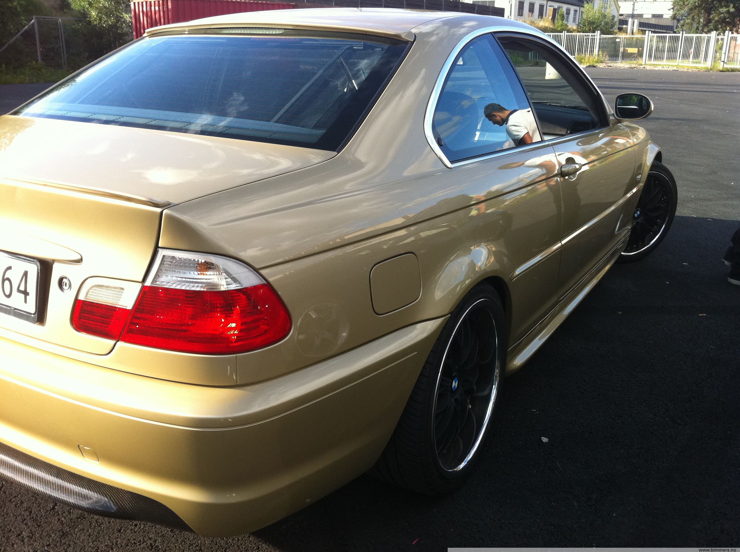 gd2z927e5p1tgaptx1ua.jpg
