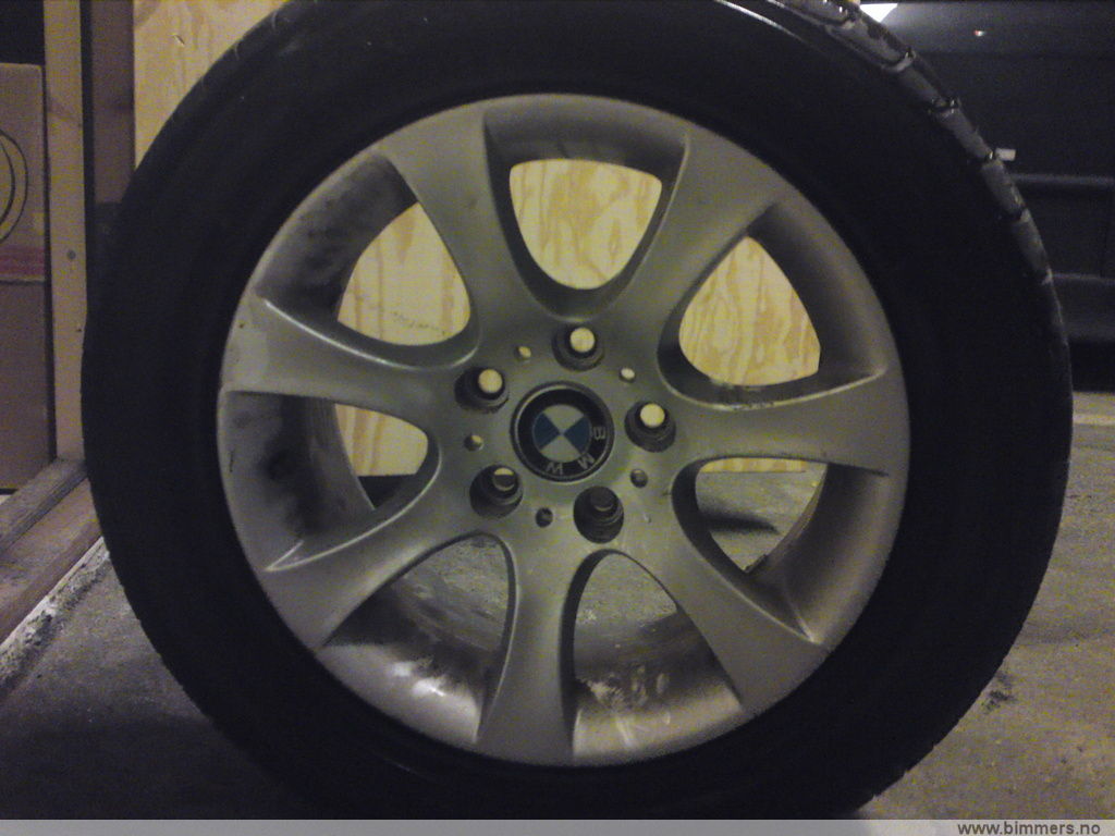gl50r37qc2004j5cf7zx.jpg