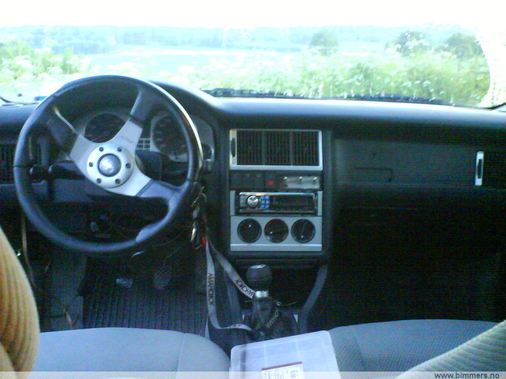 h3csfrek8796she5cxvj.jpg