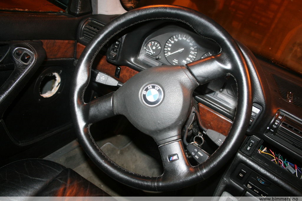hkm09un556idjsh8qkfo.jpg