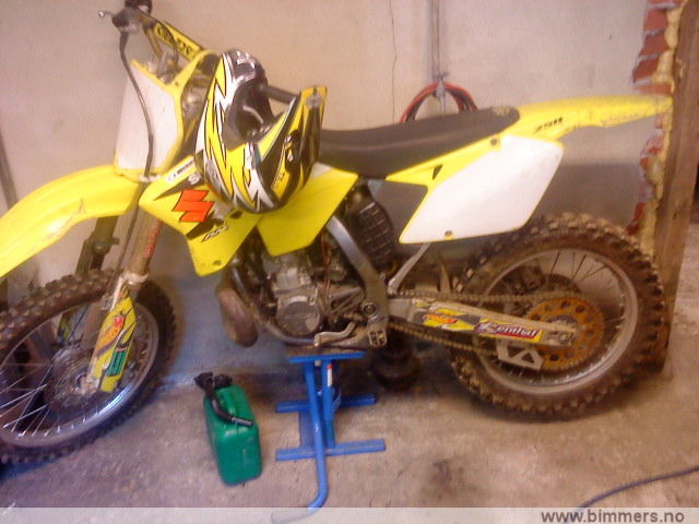 hw45dk6xbxh6d319layb.jpg