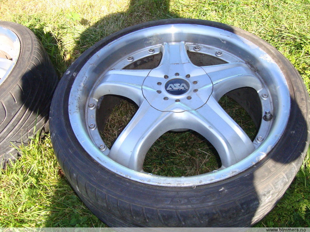 it051a457gw7t39wutcc.jpg