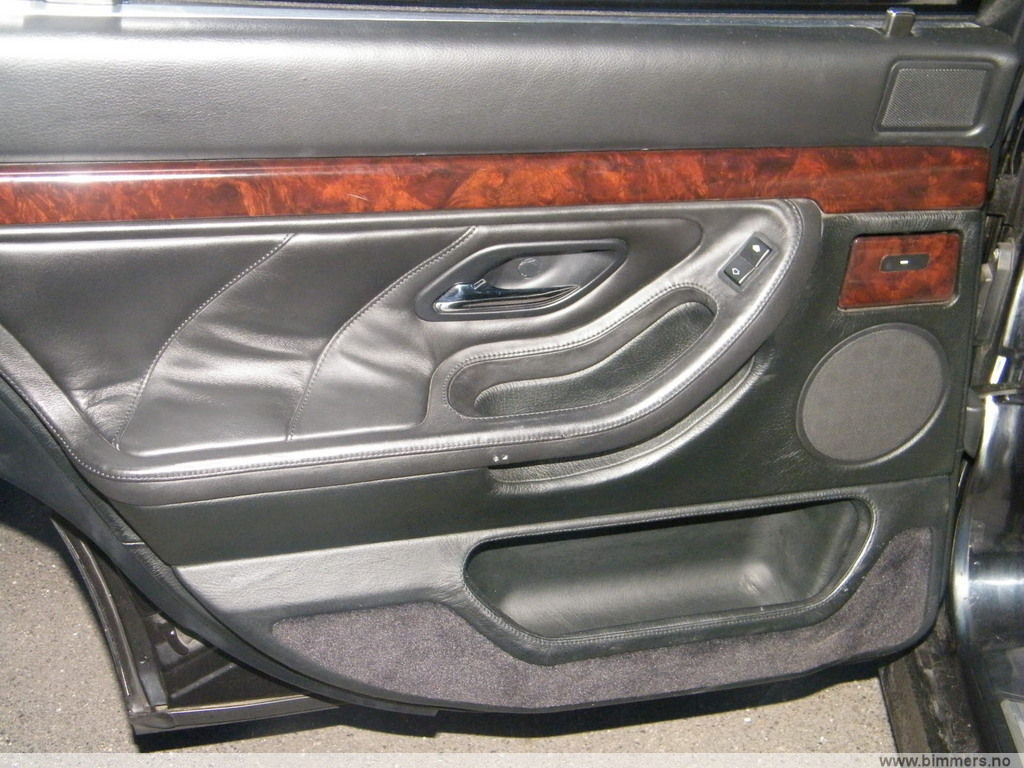 iy80i5mck1h0x6upkfkv.jpg
