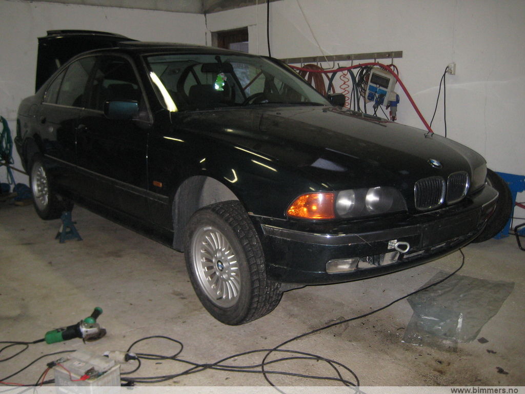jr9j09lk7mok50m77i4w.jpg