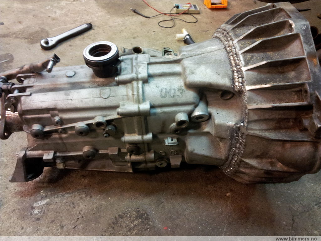 lc932ijt02mv1iepd17e.jpg