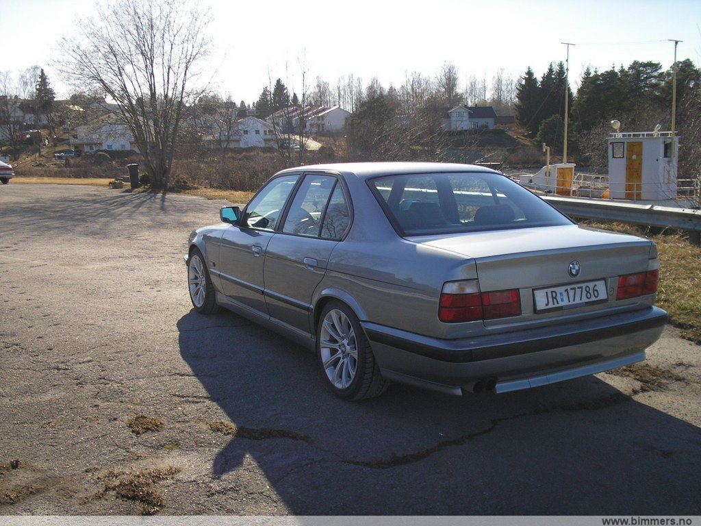 myj172yz7o6a2mlwix6y.jpg
