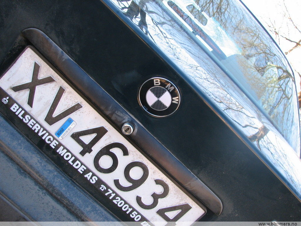 myv7cnq4woamiang0489.jpg