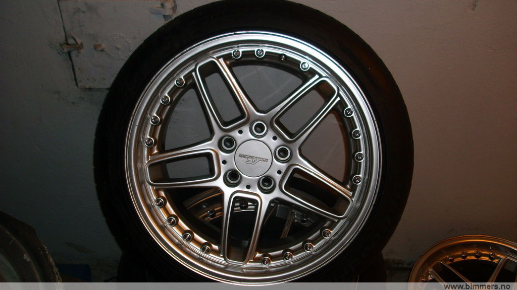 n26lm7yt90sf2a20baf5.jpg