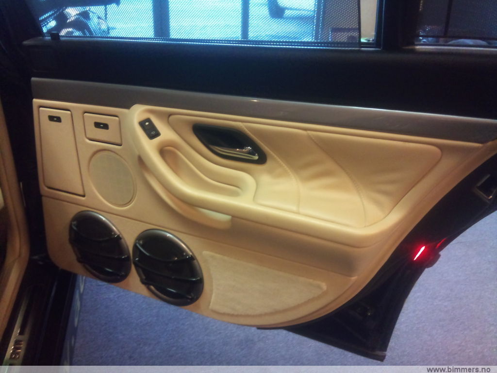 nio3d90t46eq8gw7l6wu.jpg