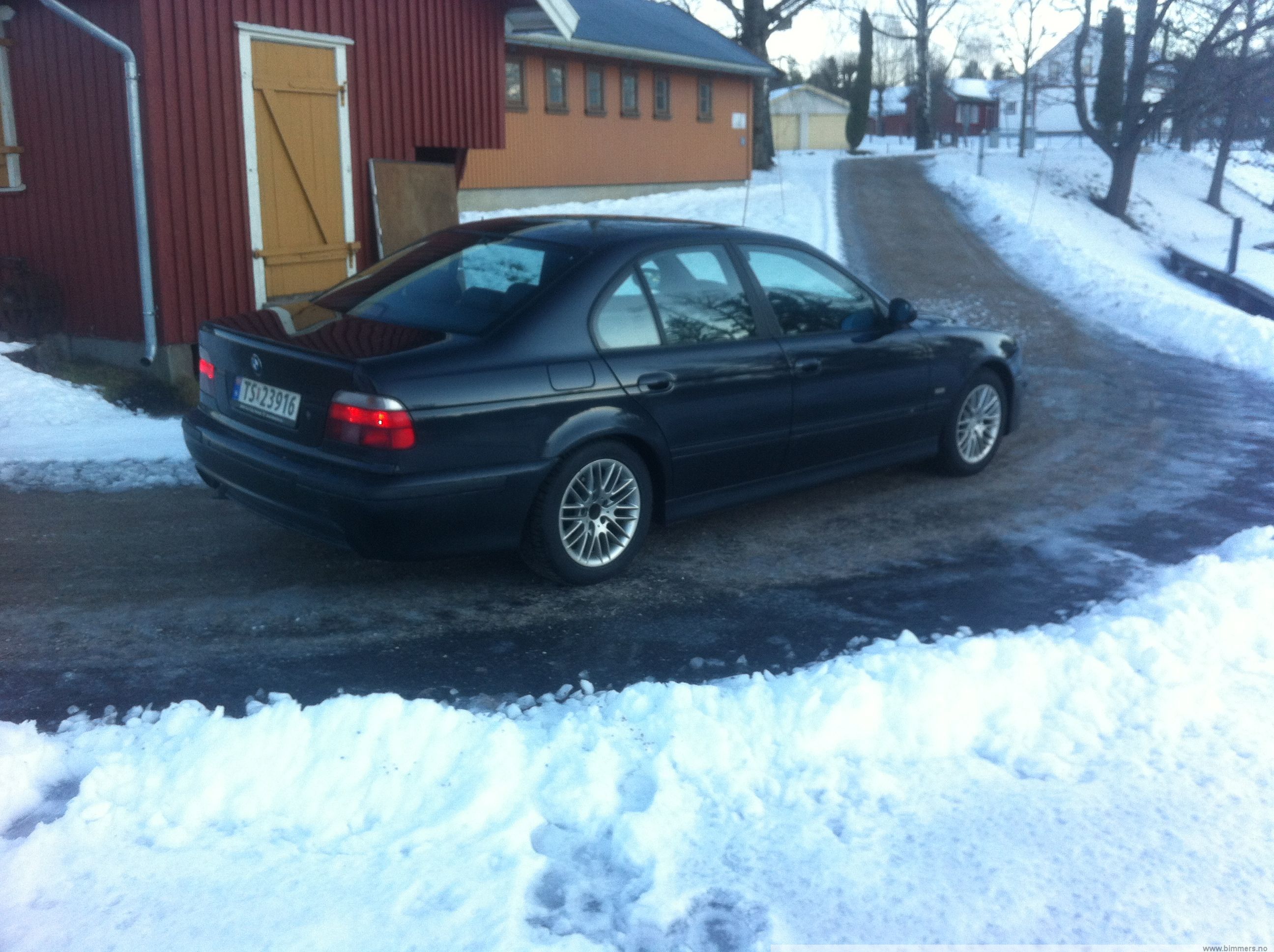 o679g6hexczskg0269sp.jpg