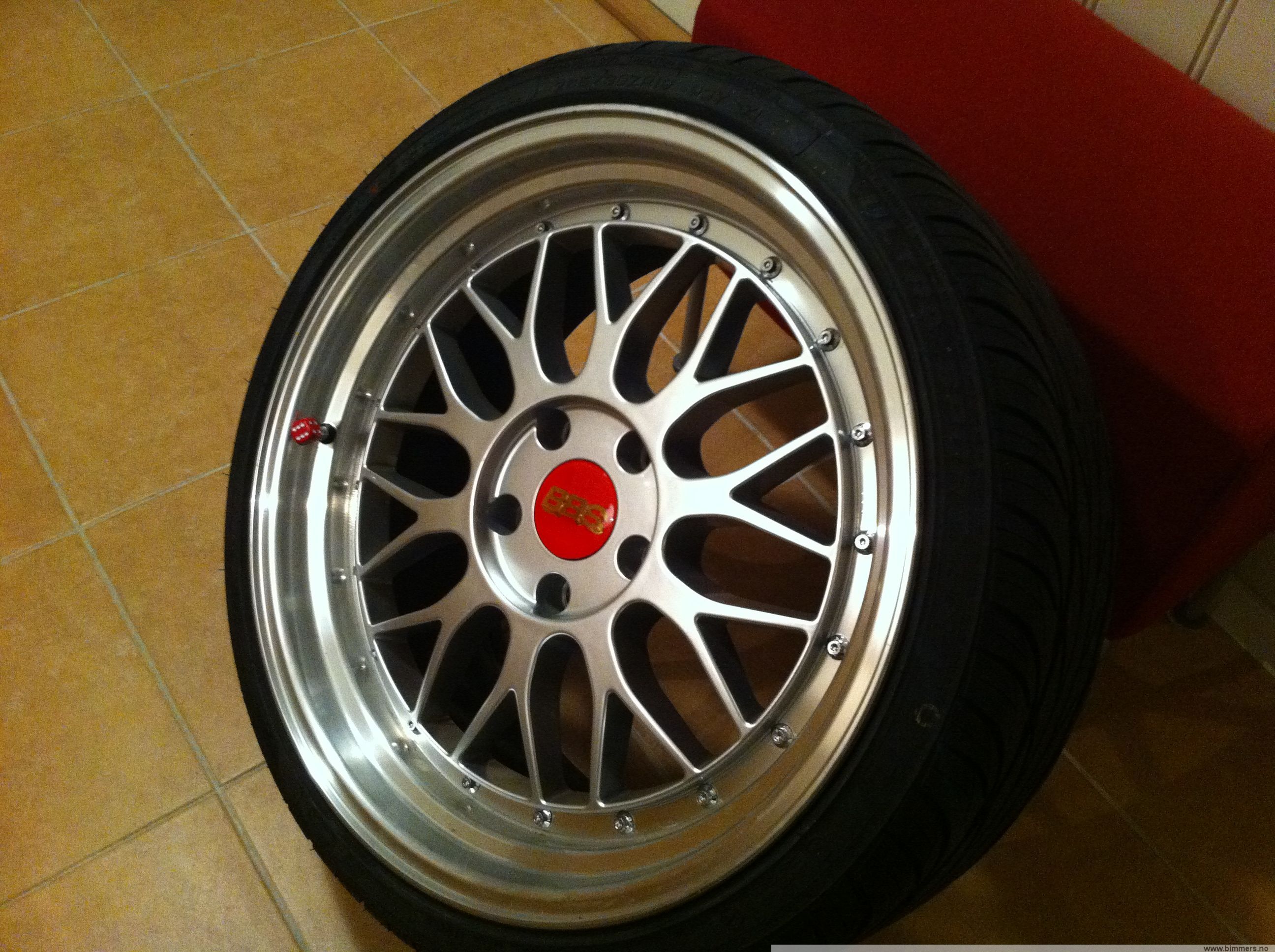 ofz700acjhvmiqew70m9.jpg
