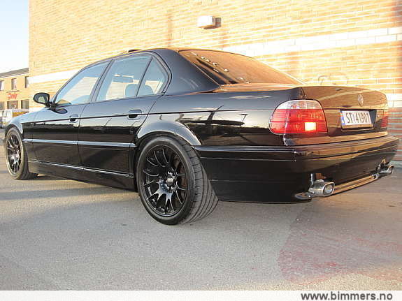 oxsmkanbbzwv1l60mv7p.jpg