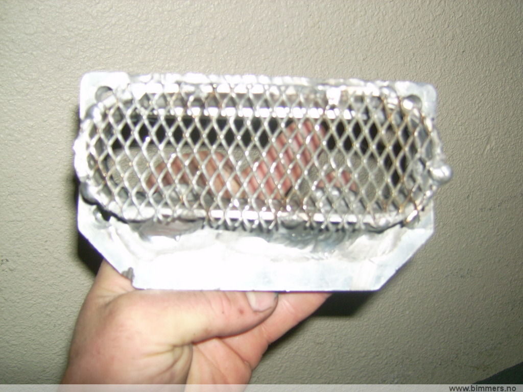 p05s1genilfax1uof14d.jpg