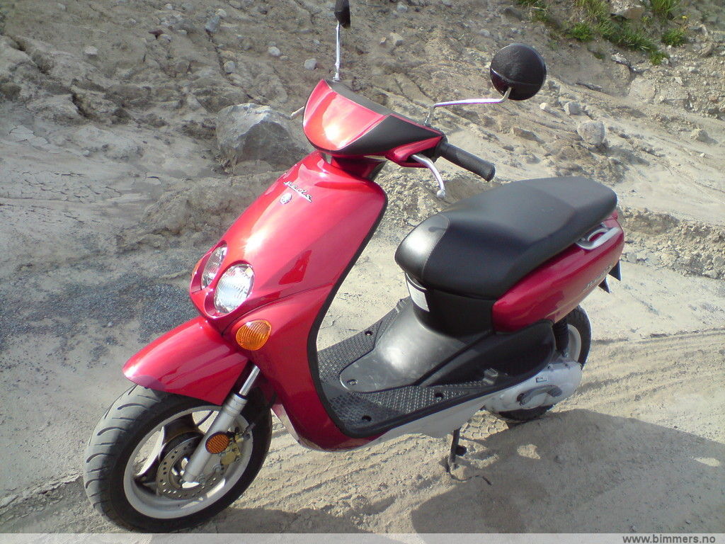 pamhicmhds85p571j490.jpg