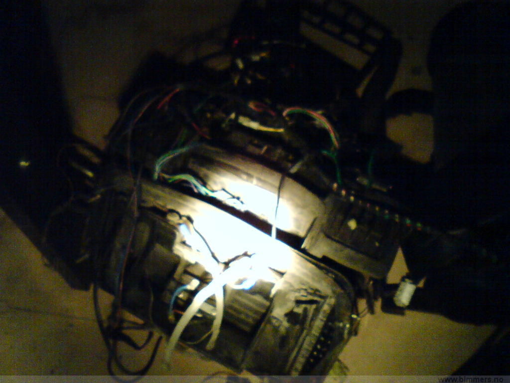 s15150xdkvt7tu7l1uqv.jpg