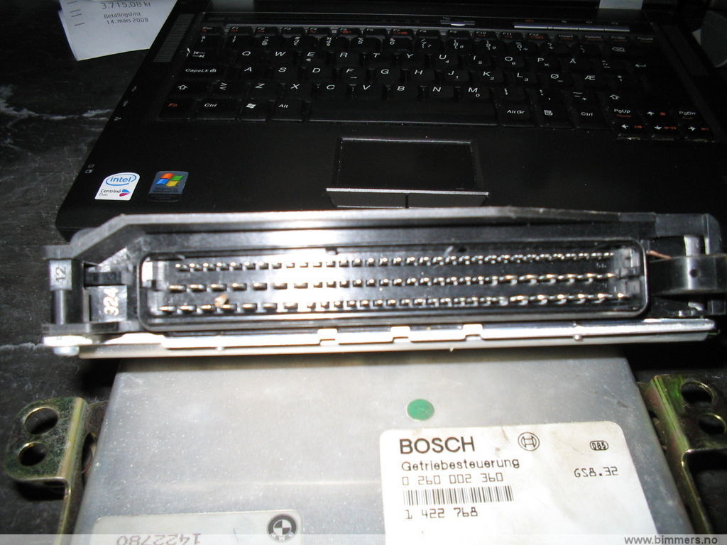 smx2naq9flz80e6141bt.jpg