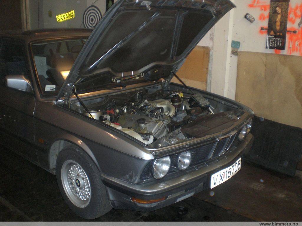 sq83tyegaaakcs0526y9.jpg