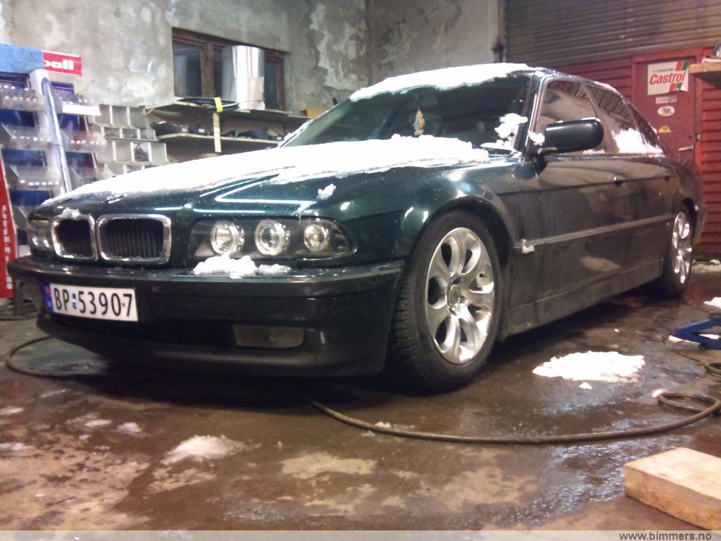 toiwj2504w3502jakvk8.jpg